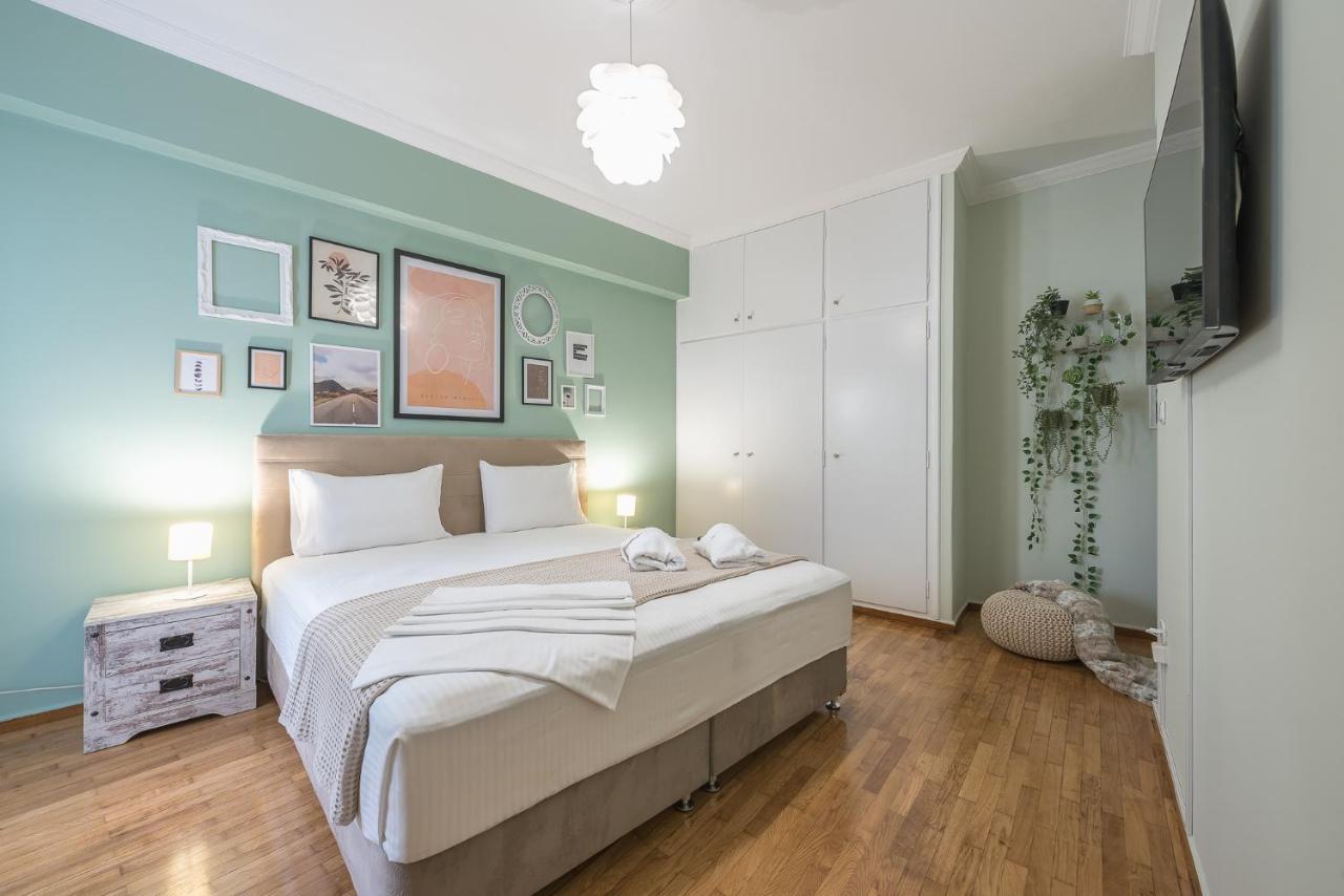 Boutique Acropolis Apartment By Cloudkeys - Just 5 Minutes Walk To Acropolis Museum Athena Bagian luar foto